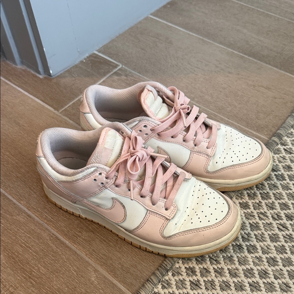 Nike Dunk Women's Sneakers in Pink and Cream